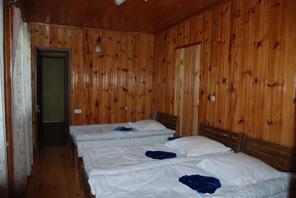 Keti Pilpani Guesthouse 梅斯蒂亚 外观 照片