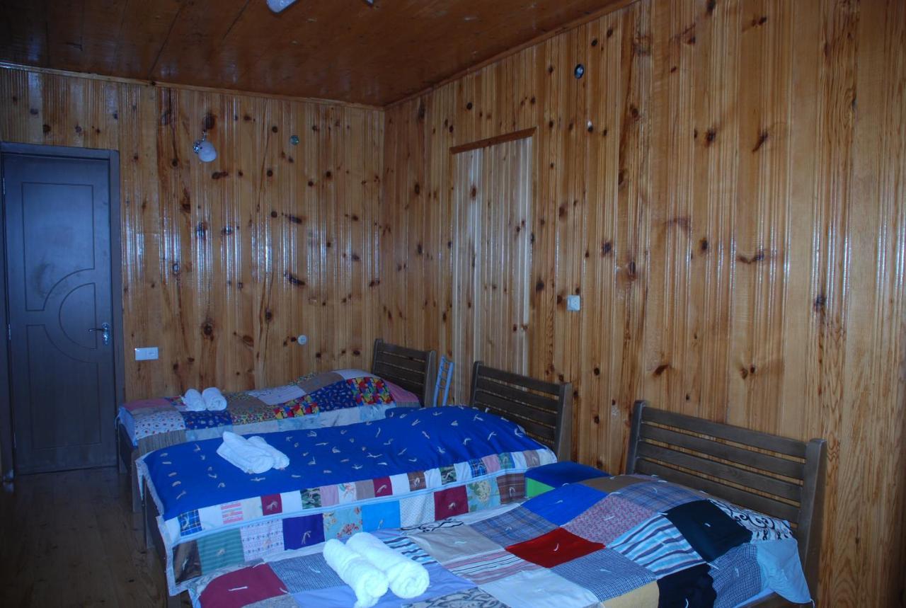 Keti Pilpani Guesthouse 梅斯蒂亚 外观 照片