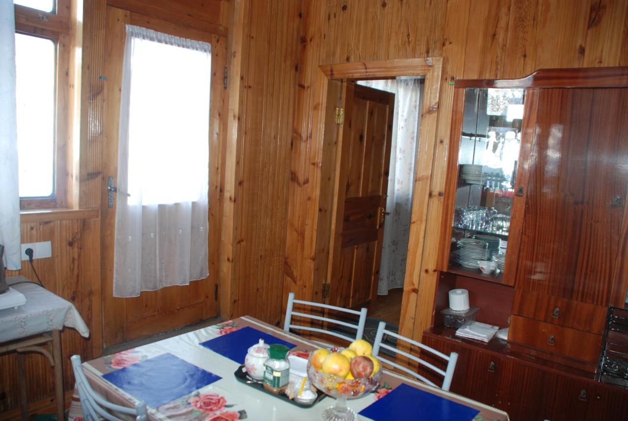 Keti Pilpani Guesthouse 梅斯蒂亚 外观 照片