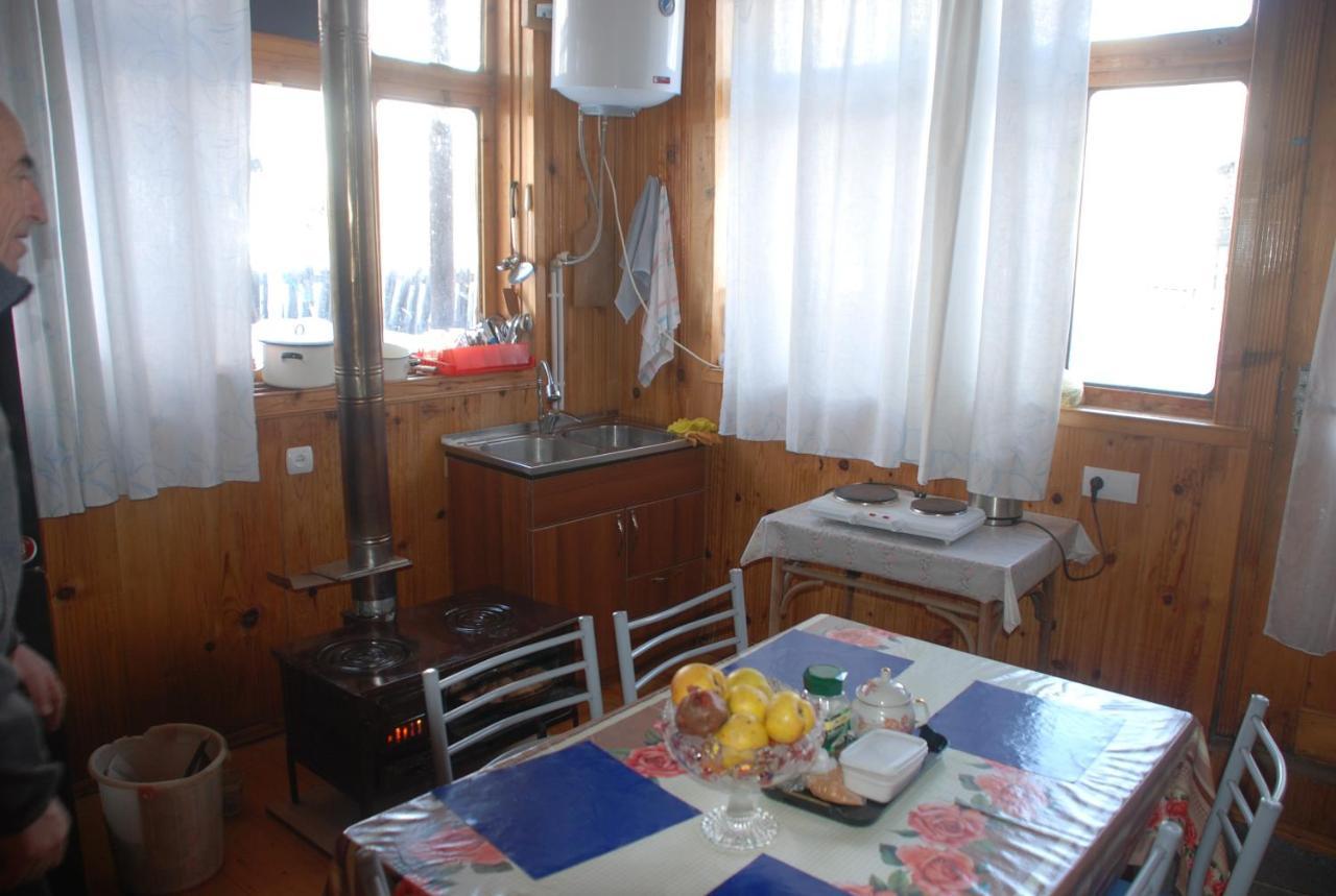 Keti Pilpani Guesthouse 梅斯蒂亚 外观 照片